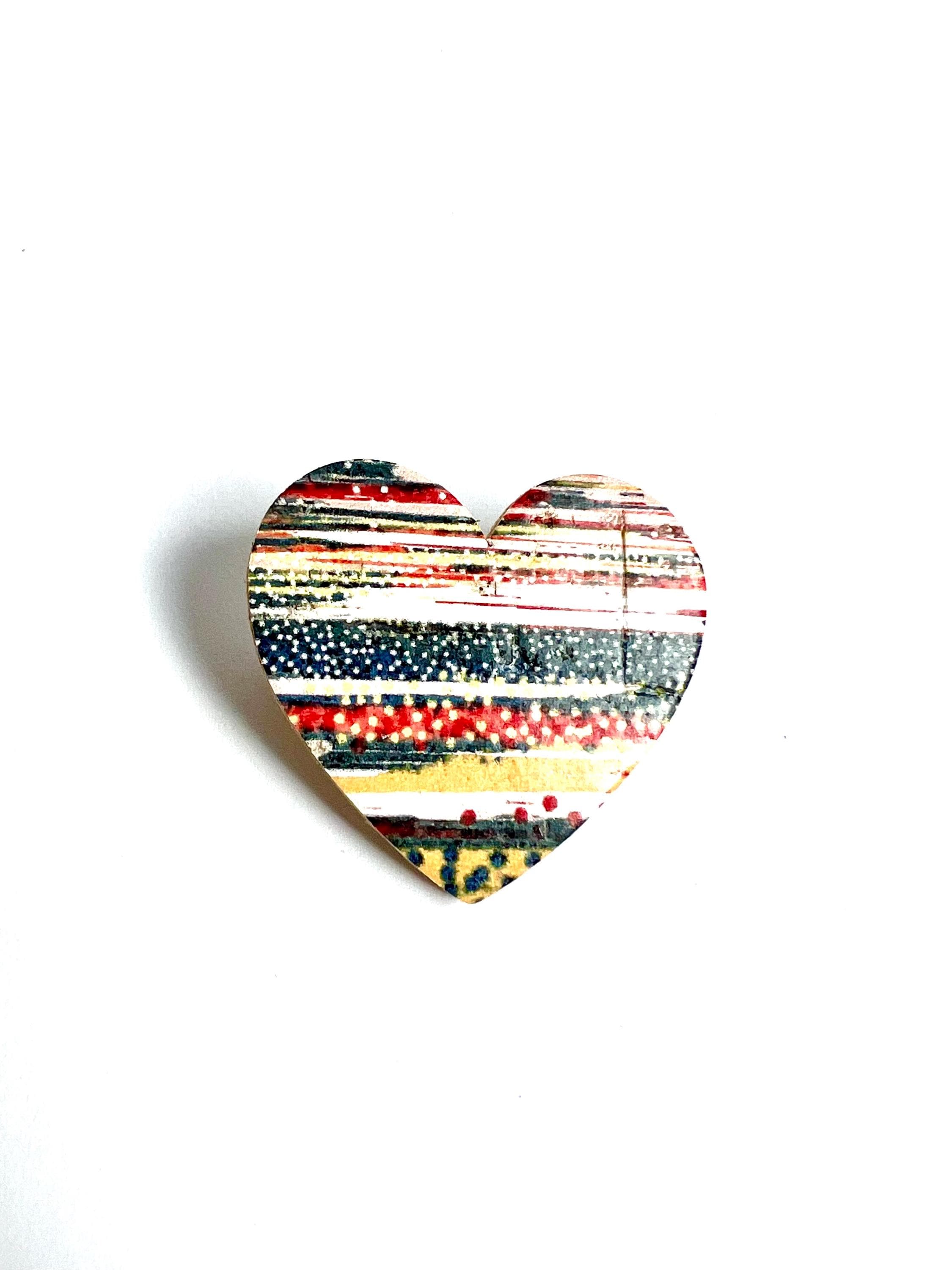 Broche coeur en liège imprimé multicolore doublé de cuir - cadeau fête des mères - cadeau maîtresse - cadeau pour elle