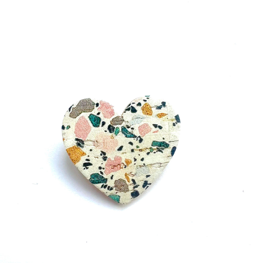 Broche terrazzo cœur en liège et cuir - cadeau fête des mères - cadeau maîtresse - cadeau pour elle - cadeau femme - broche originale