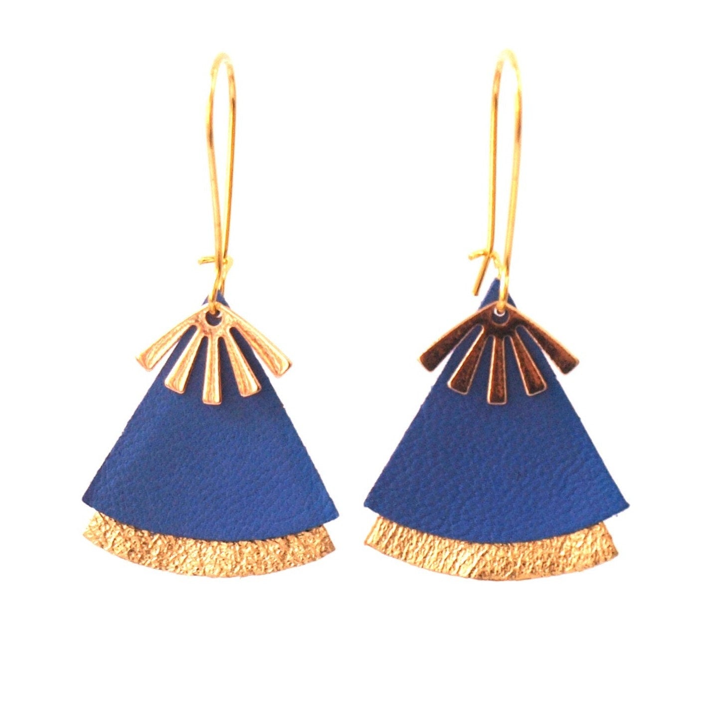 Boucles d'oreilles cuir bleu lavande et or modèle STELLA
