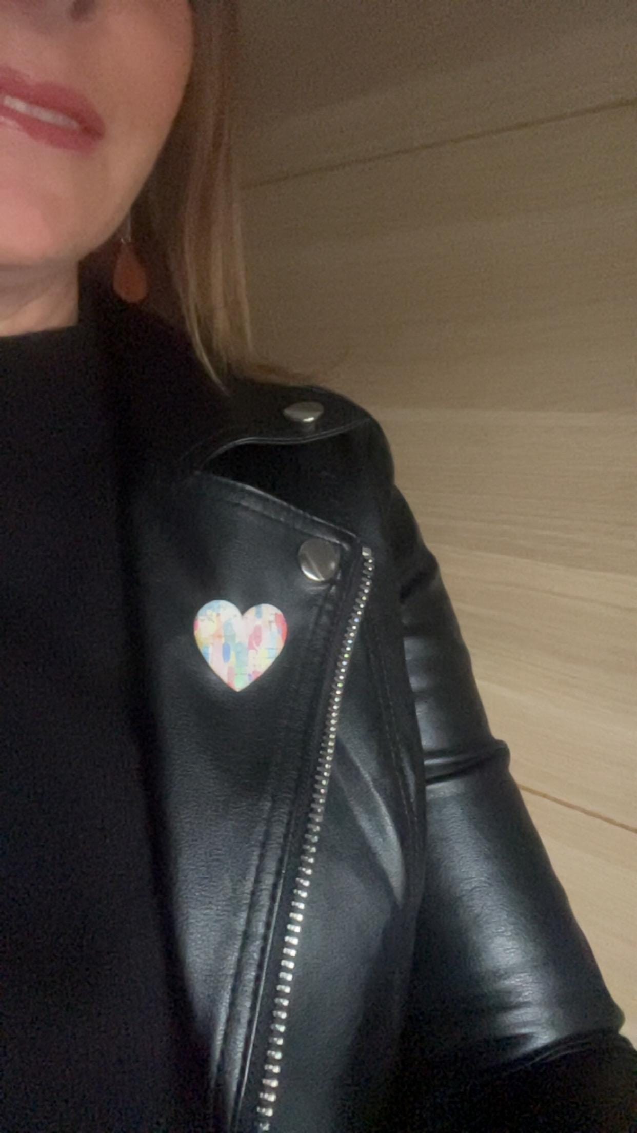Broche coeur multicolore en liège imprimé  doublé de cuir - cadeau fête des mères - cadeau maîtresse - cadeau pour elle