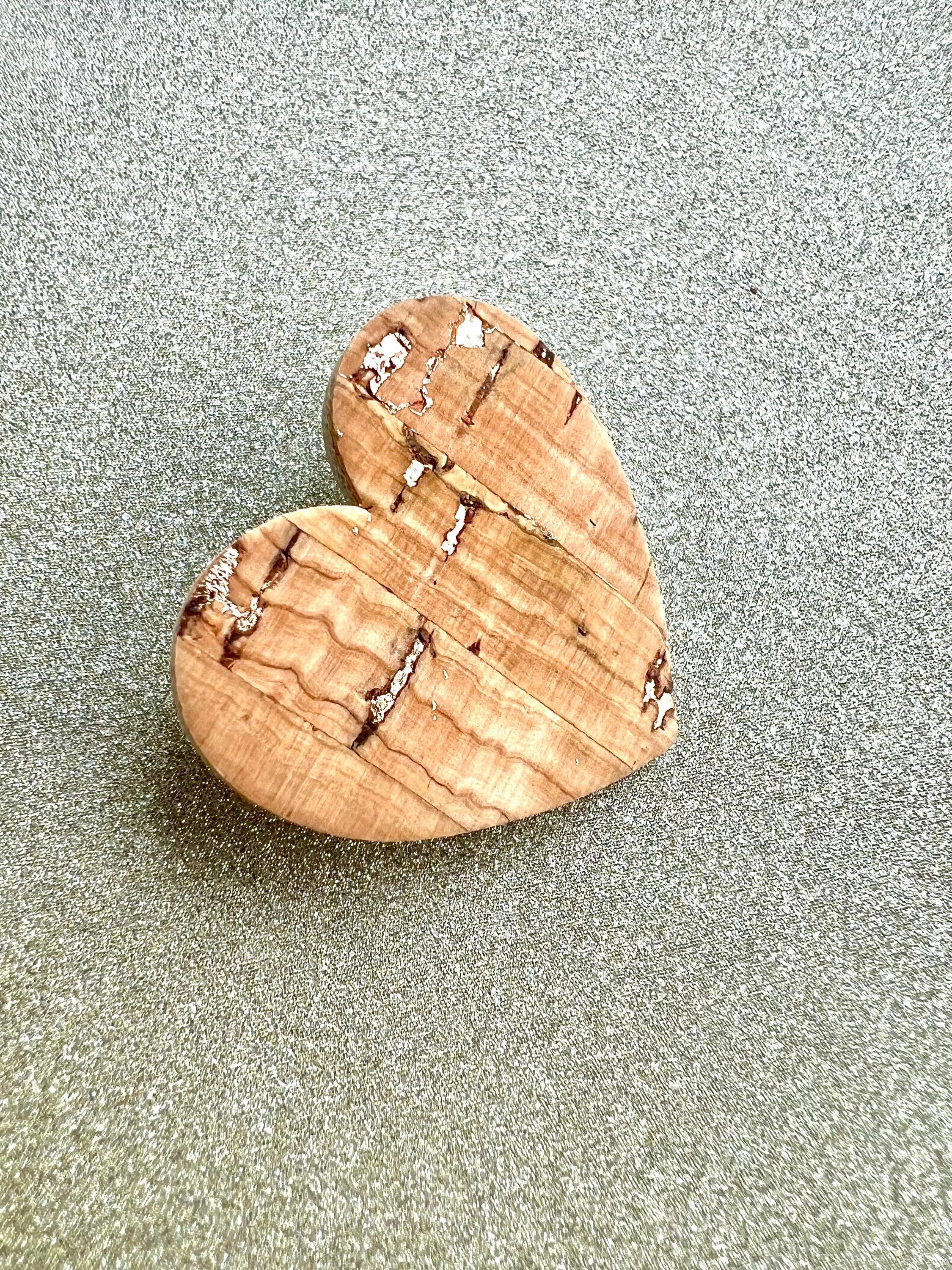 Broche cœur en liège - cadeau fête des mères  cadeau maîtresse - cadeau pour elle - cadeau femme  broche originale