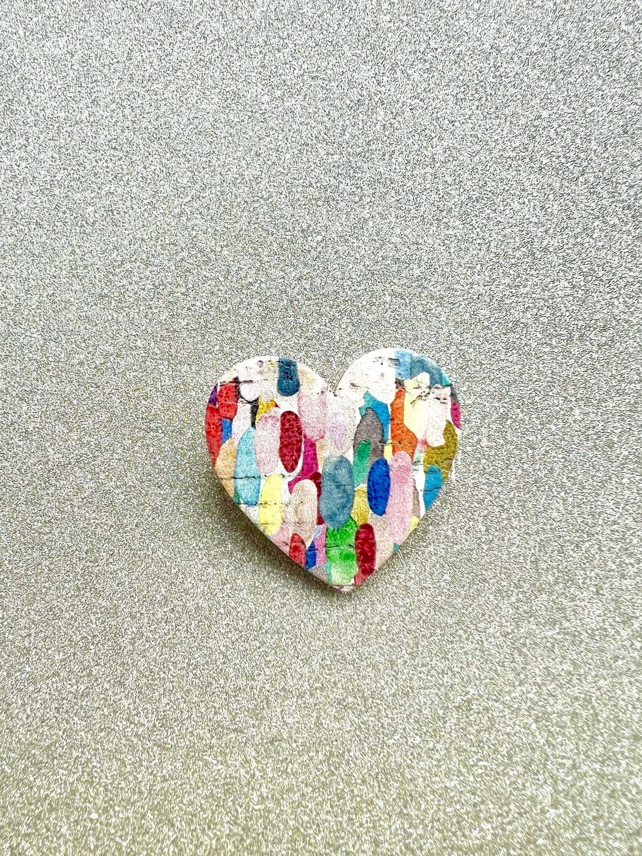 Broche multicolore cœur en liège et cuir - cadeau fête des mères - cadeau maîtresse - cadeau pour elle - cadeau femme - broche originale