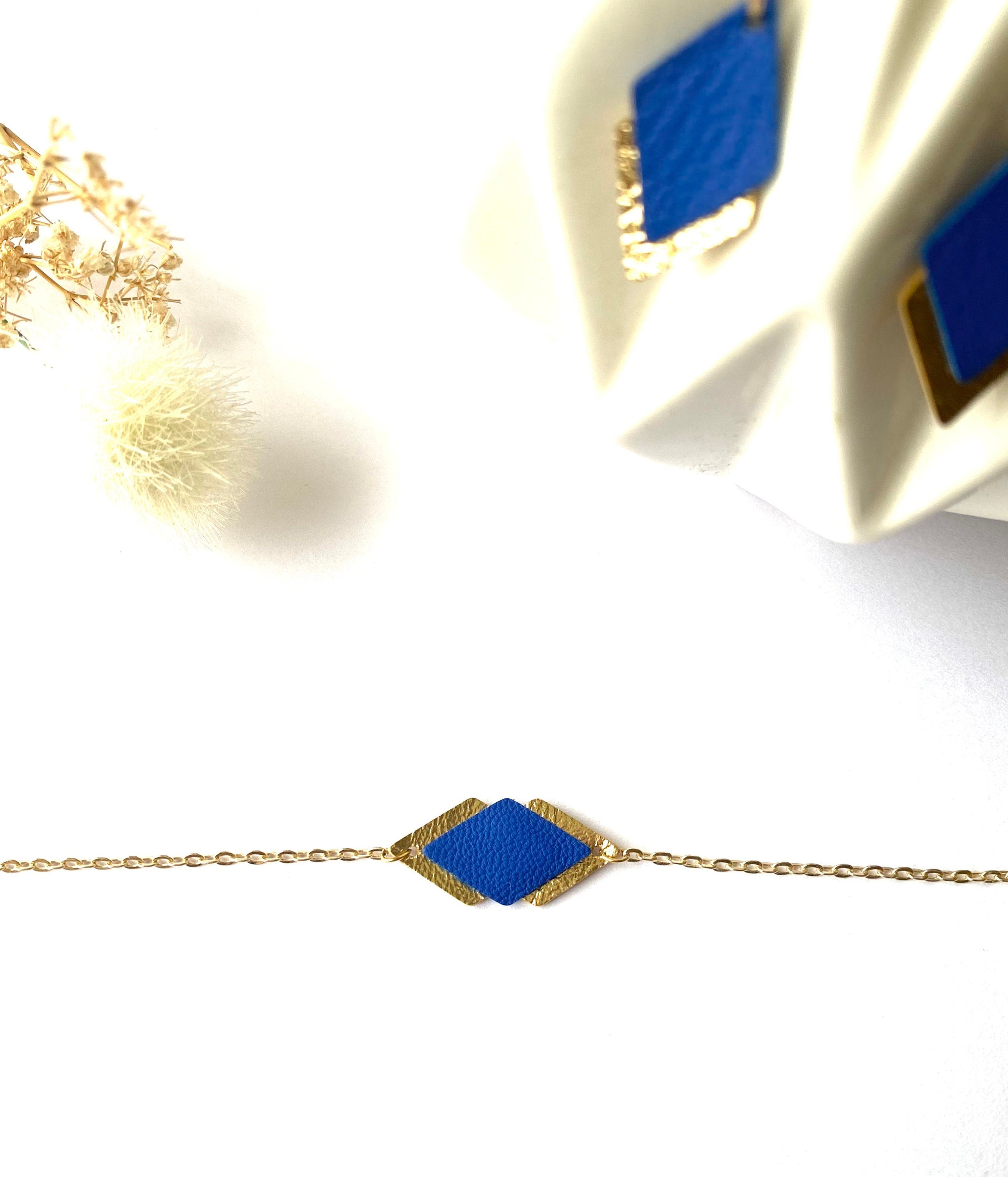 Bracelet femme cuir bleu électrique et laiton doré