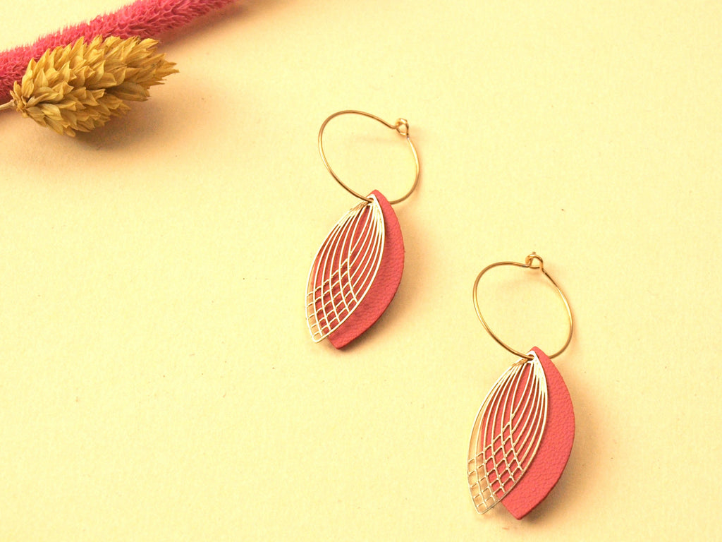 Boucles d'oreilles rouges - créoles acier inoxydable - cuir rouge et or - créoles style art déco - modèle SIENNA