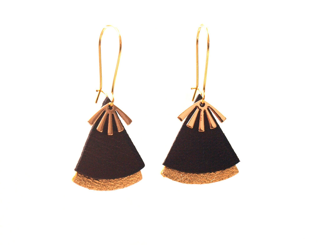 Boucles d'oreilles cuir noir et or, forme éventail - boucles d'oreilles art déco, ethniques modèle STELLA
