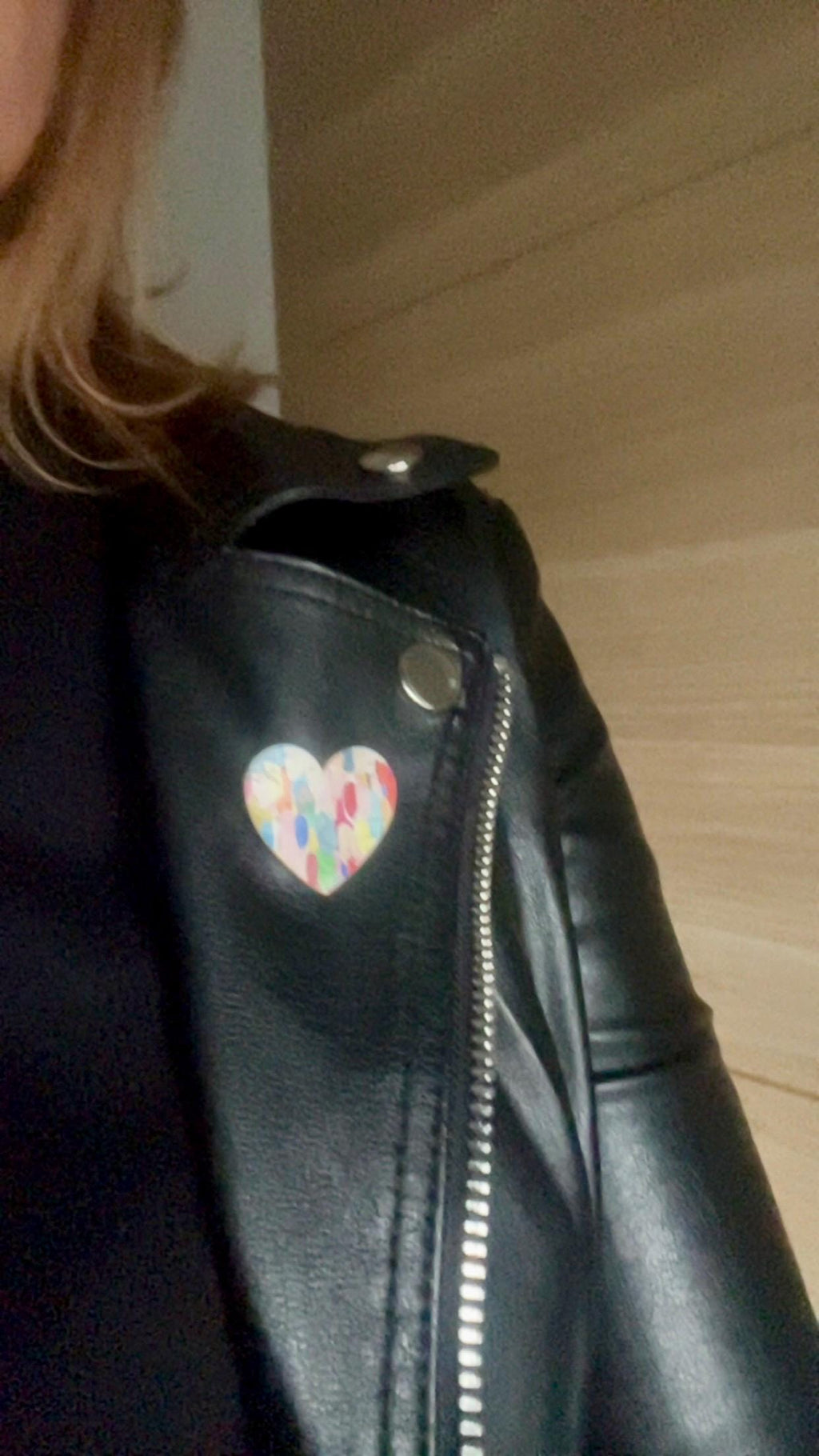 Broche cœur noir en liège - cadeau fête des mères - cadeau maîtresse - cadeau pour elle - cadeau femme  broche originale