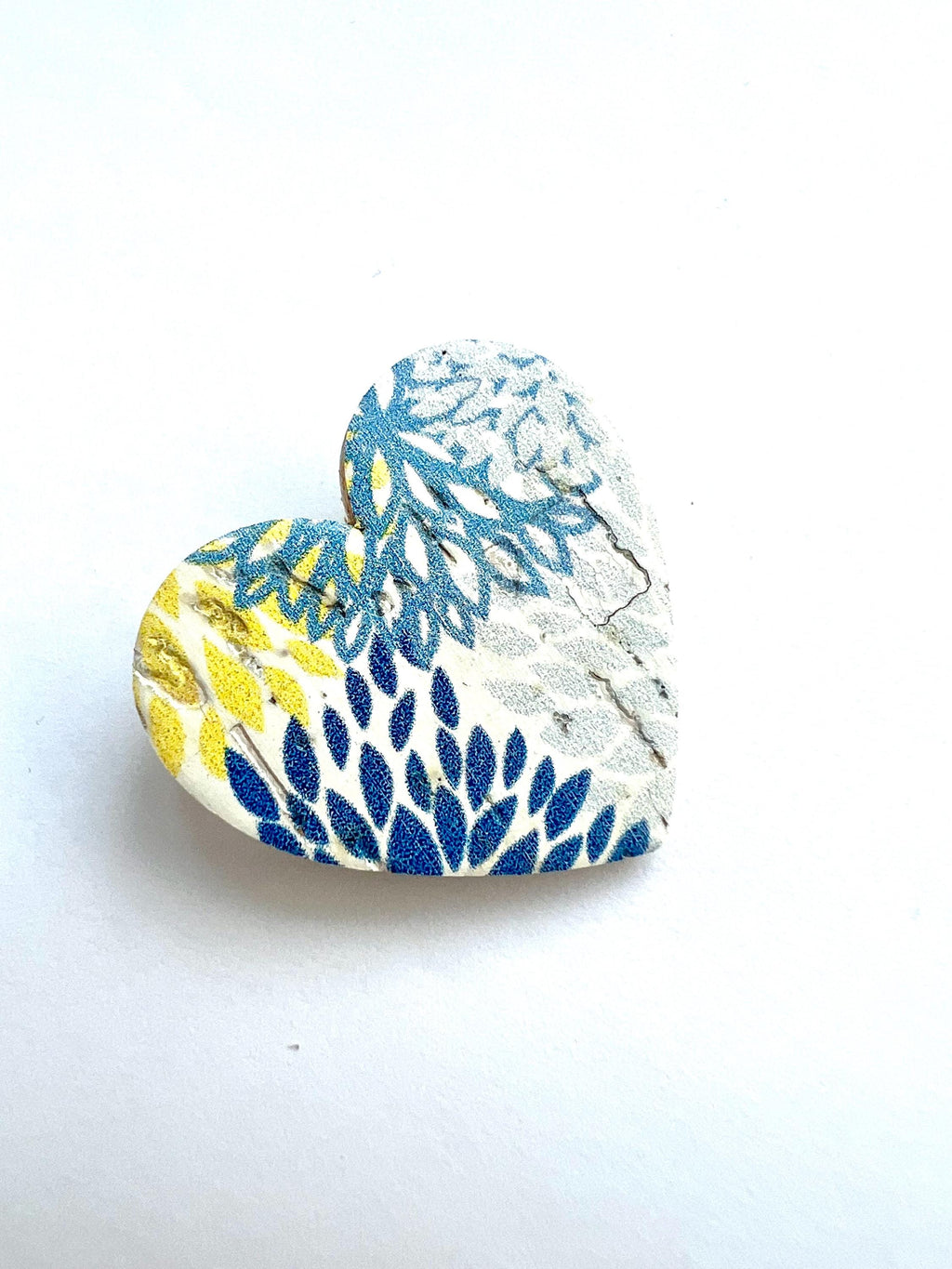 Broche fleurie bleu jaune et blanc en liège - cadeau fête des mères - cadeau maîtresse - cadeau pour elle - cadeau femme  broche originale