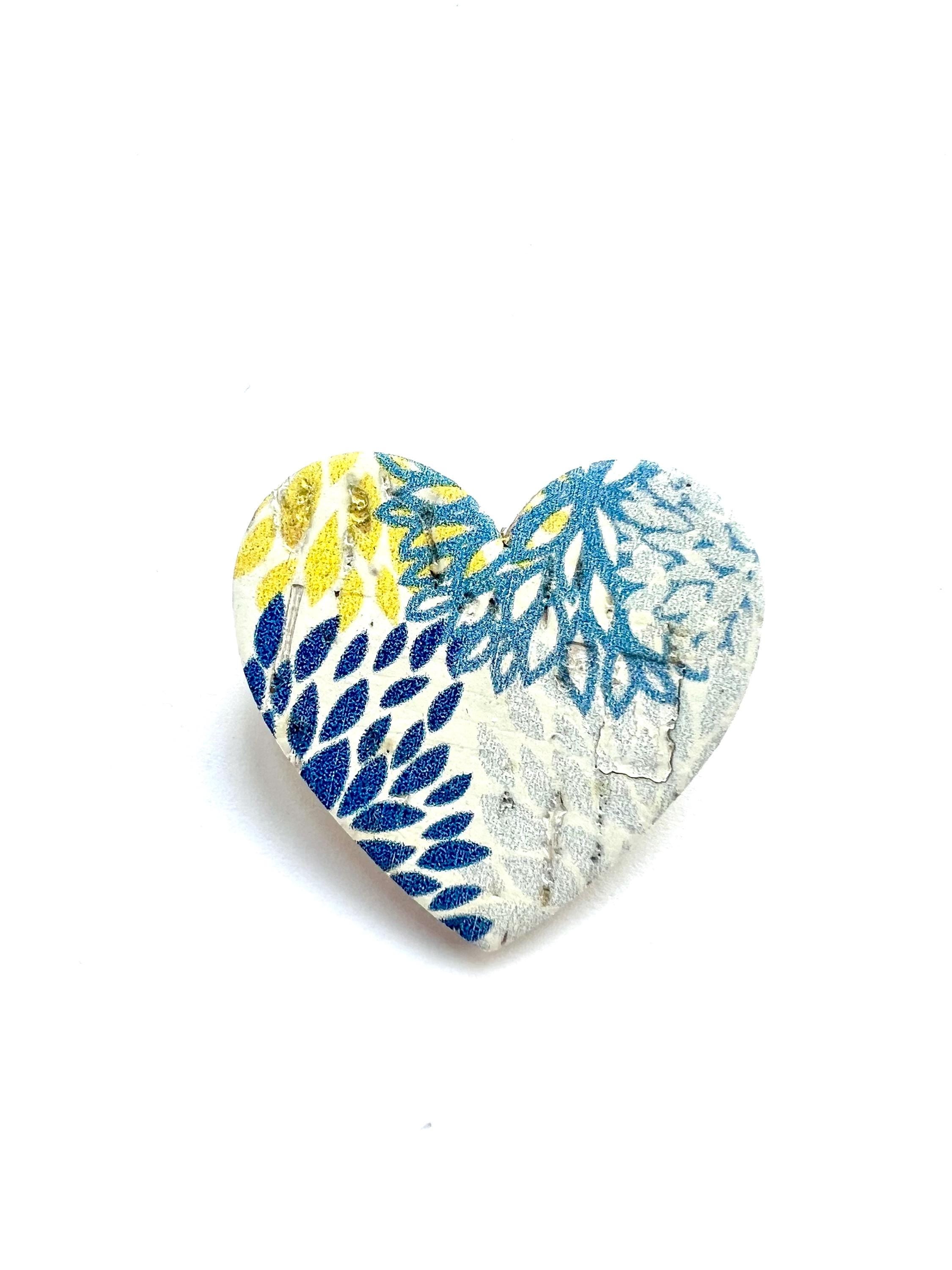 Broche fleurie bleu jaune et blanc en liège - cadeau fête des mères - cadeau maîtresse - cadeau pour elle - cadeau femme  broche originale