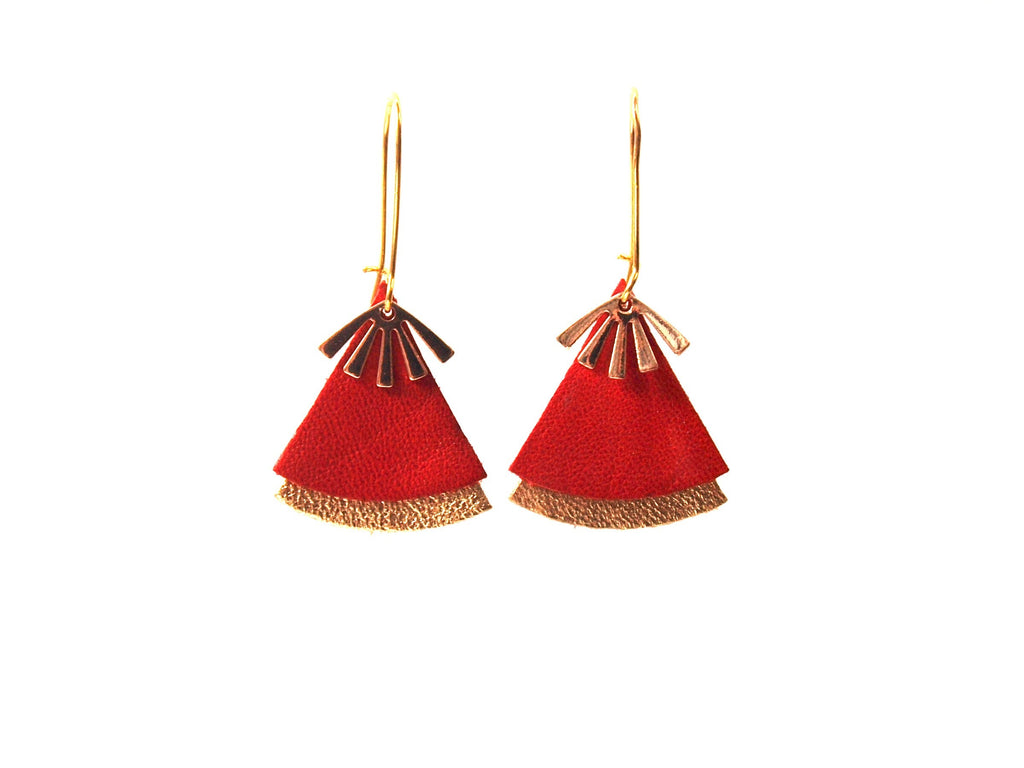 Boucles d'oreilles en cuir rouge et or, forme éventail - boucles d'oreilles ethniques modèle STELLA