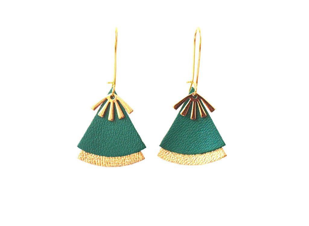 Boucles d'oreilles vert et or, en cuir, forme éventail - boucles d'oreilles ethniques modèle STELLA