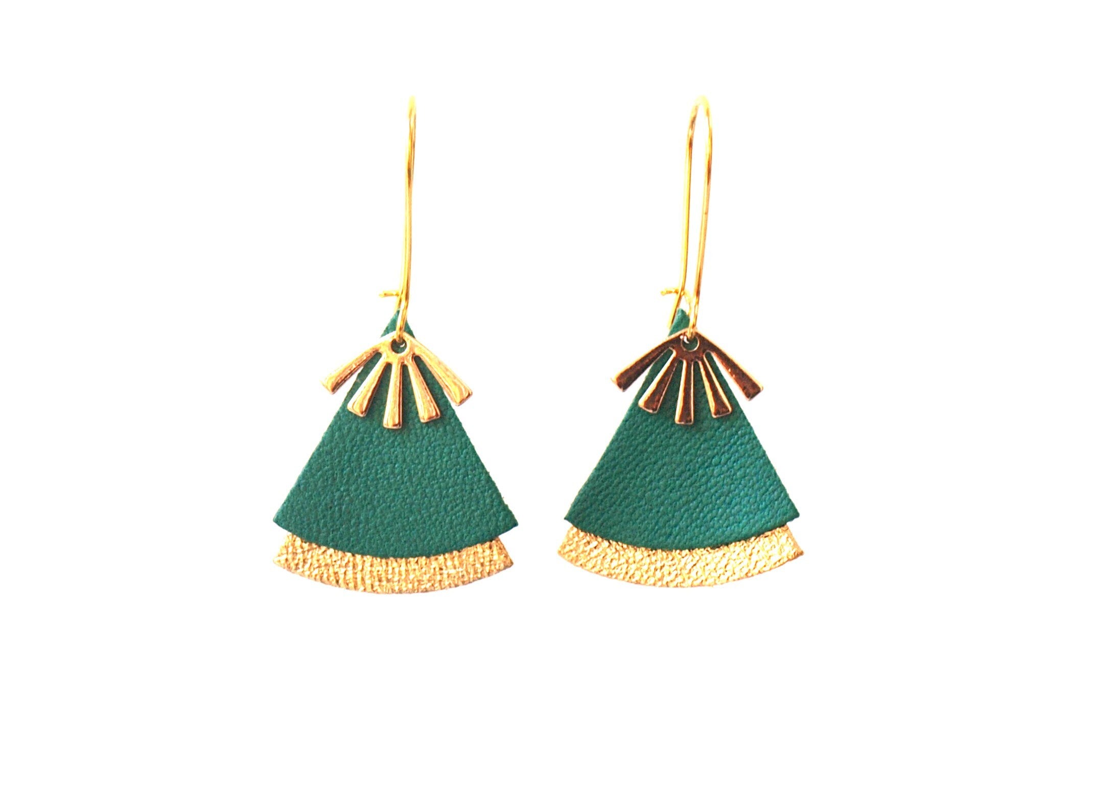 Boucles d'oreilles vert et or, en cuir, forme éventail - boucles d'oreilles ethniques modèle STELLA