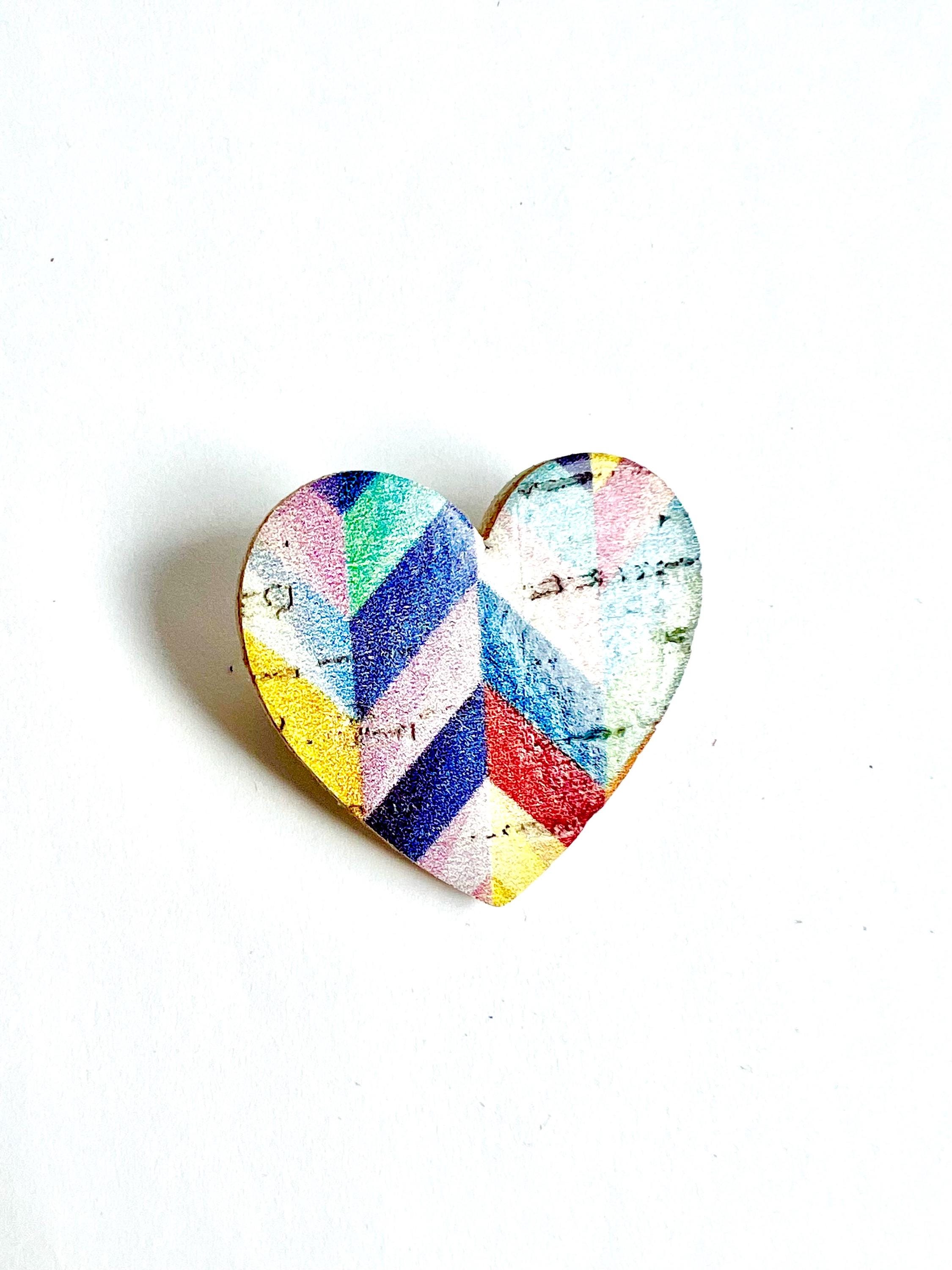 Broche coeur multicolore en liège imprimé  doublé de cuir - cadeau fête des mères - cadeau maîtresse - cadeau pour elle