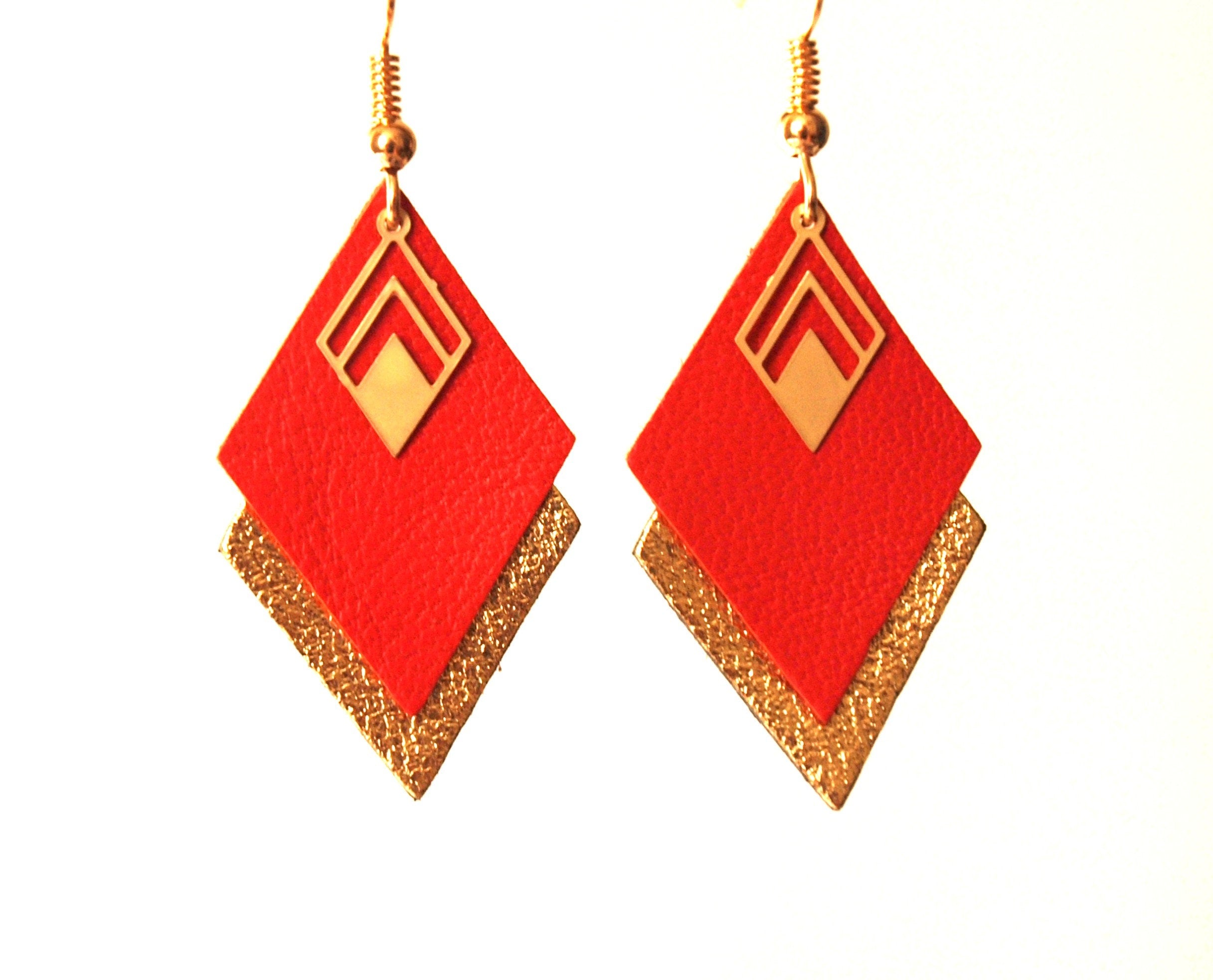 Boucles d'oreilles cuir rouge et or, boucles d'oreilles graphiques losanges - modèle LYA - cadeau de noël pour femme pour elle