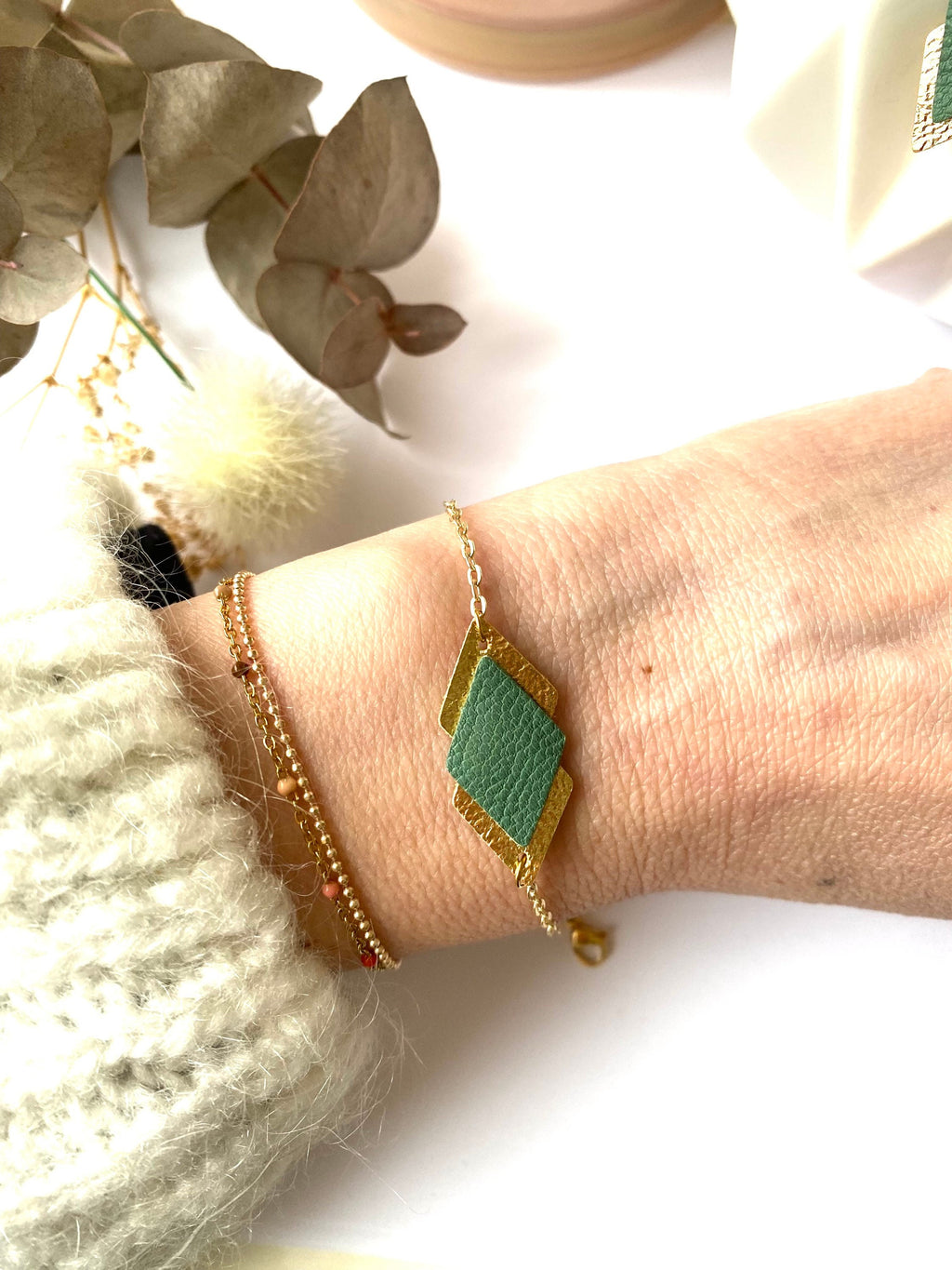 Bracelet femme vert de gris et doré en cuir