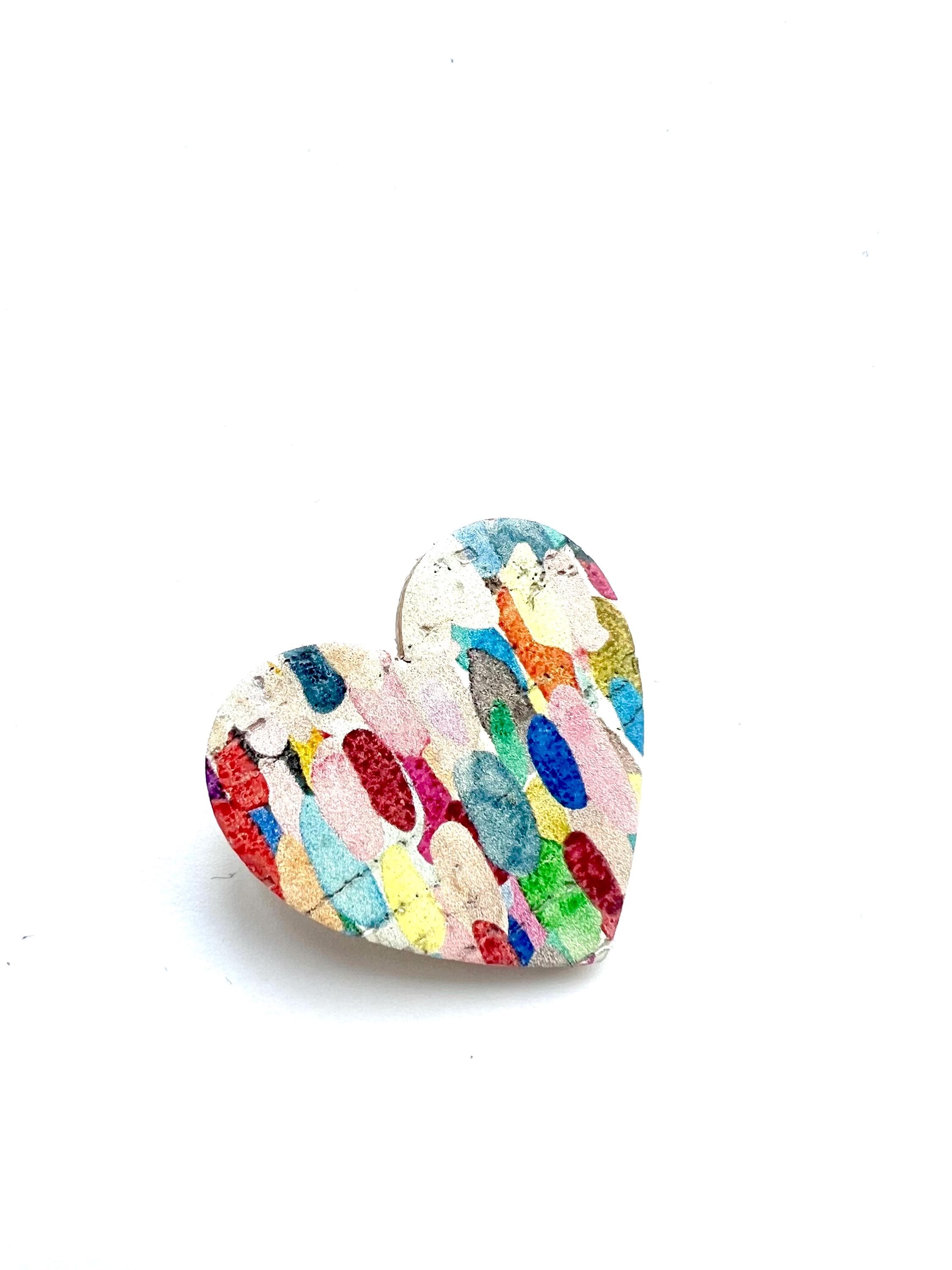 Broche multicolore cœur en liège et cuir - cadeau fête des mères - cadeau maîtresse - cadeau pour elle - cadeau femme - broche originale