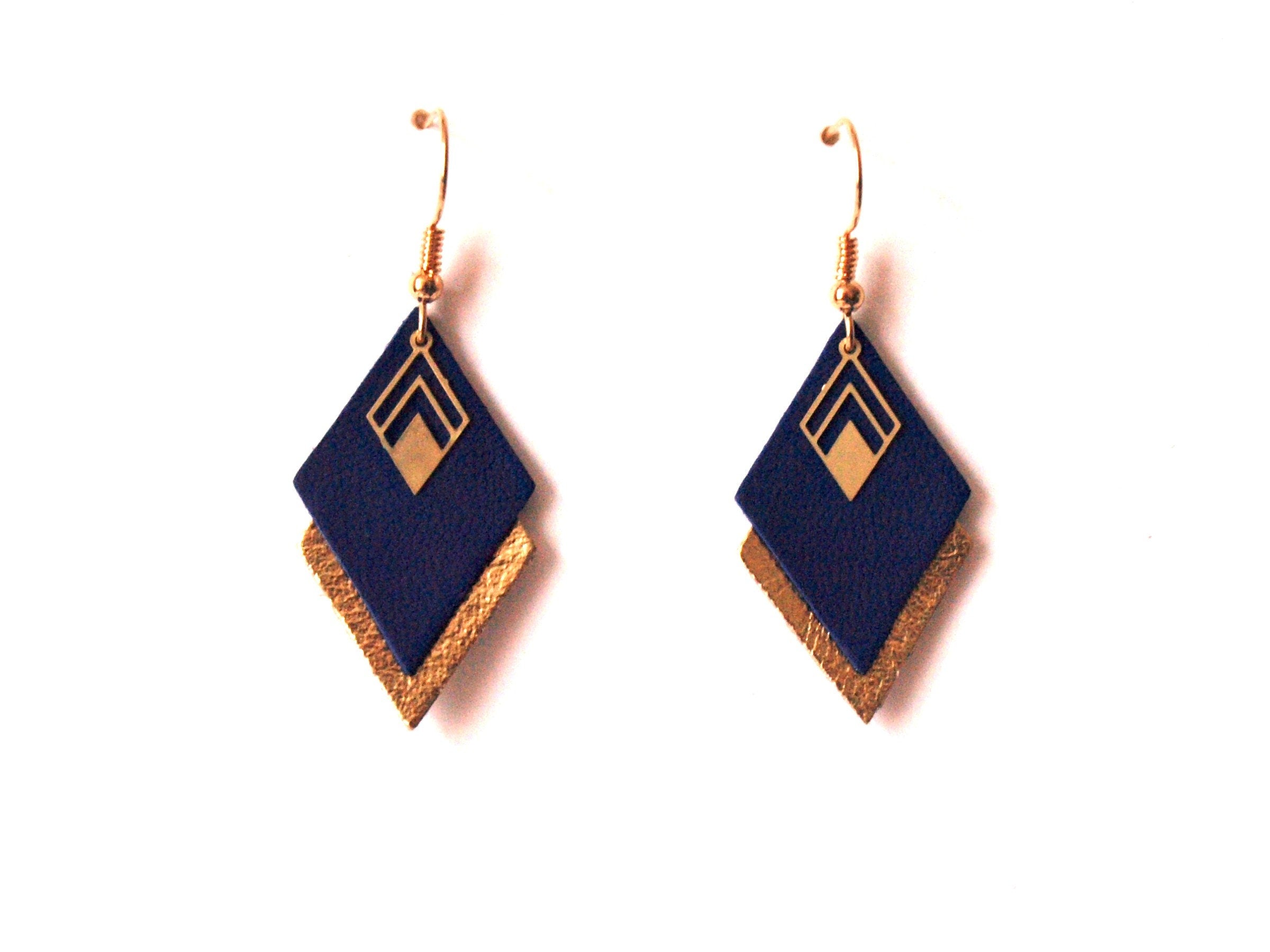 Boucles d'oreilles cuir bleu et or, boucles d'oreilles graphiques losanges bleu roi et doré - modèle LYA - cadeau noël pour femme pour elle