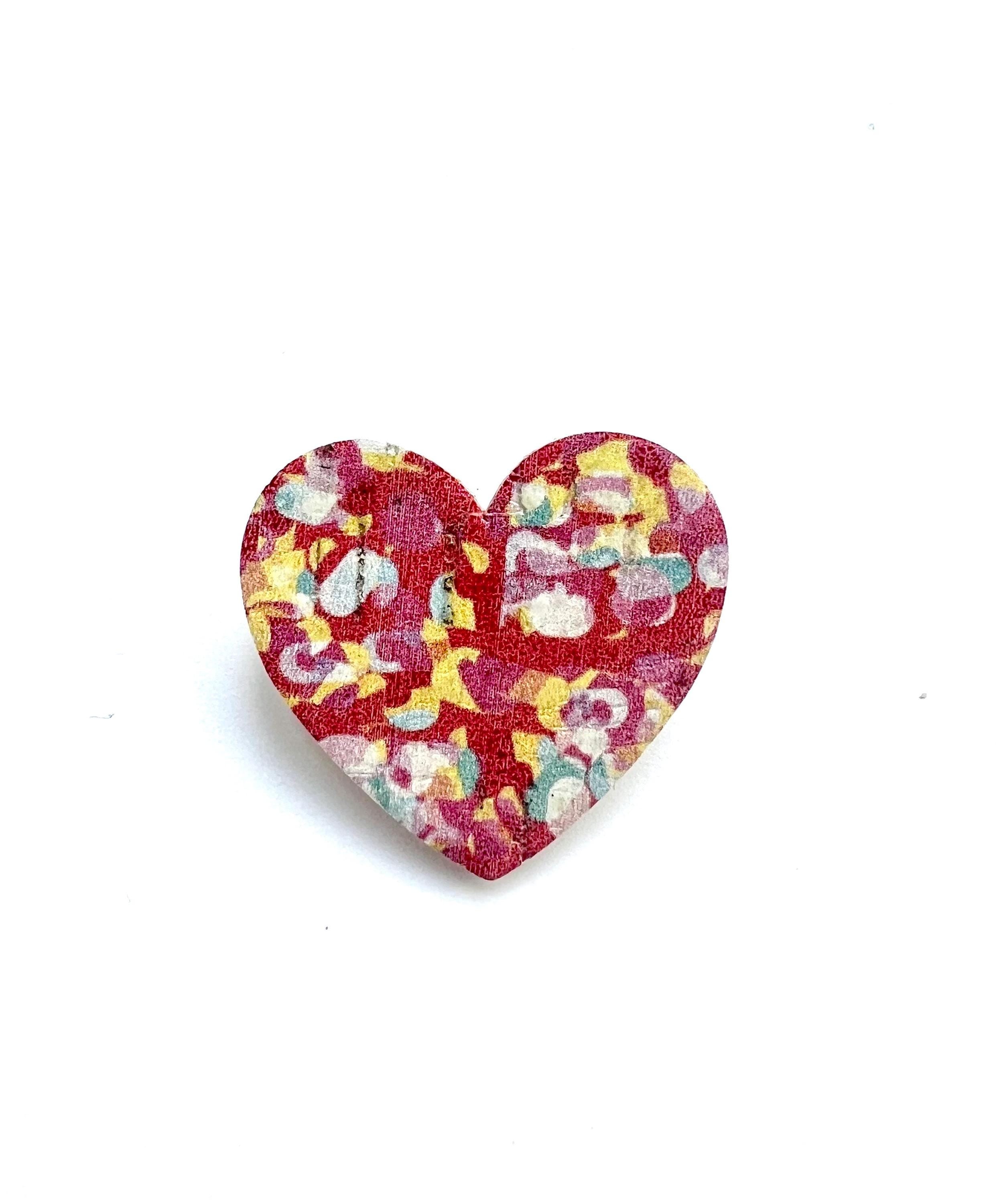 Broche cœur multicolore rouge liège et cuir - cadeau fête des mères - cadeau maîtresse - cadeau pour elle - cadeau femme - broche originale